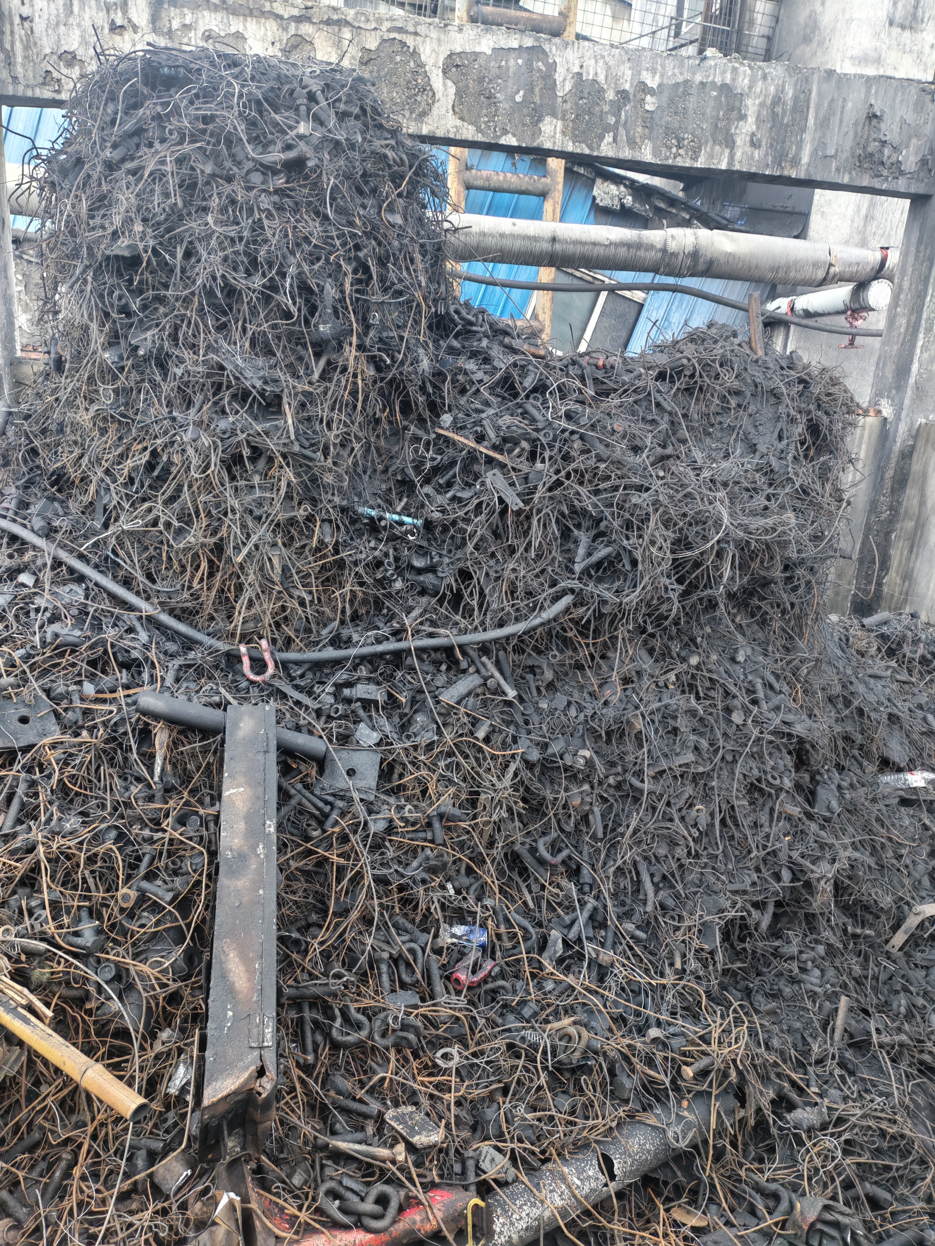 11月10日淮北矿业公司祁南煤矿废旧物资销售招标公告