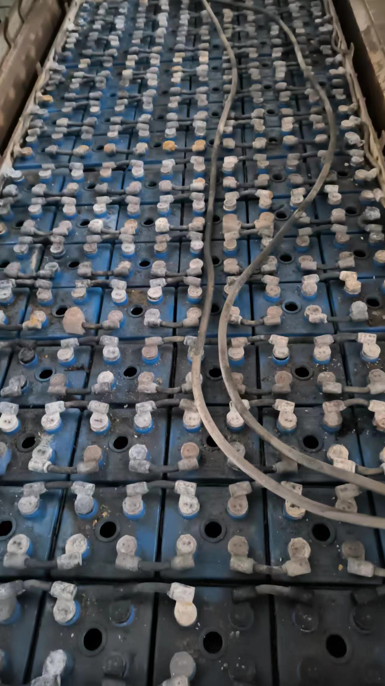 3月31日淮北市矿业公司桃园煤矿废旧铅酸蓄电池(HW31)招标公告