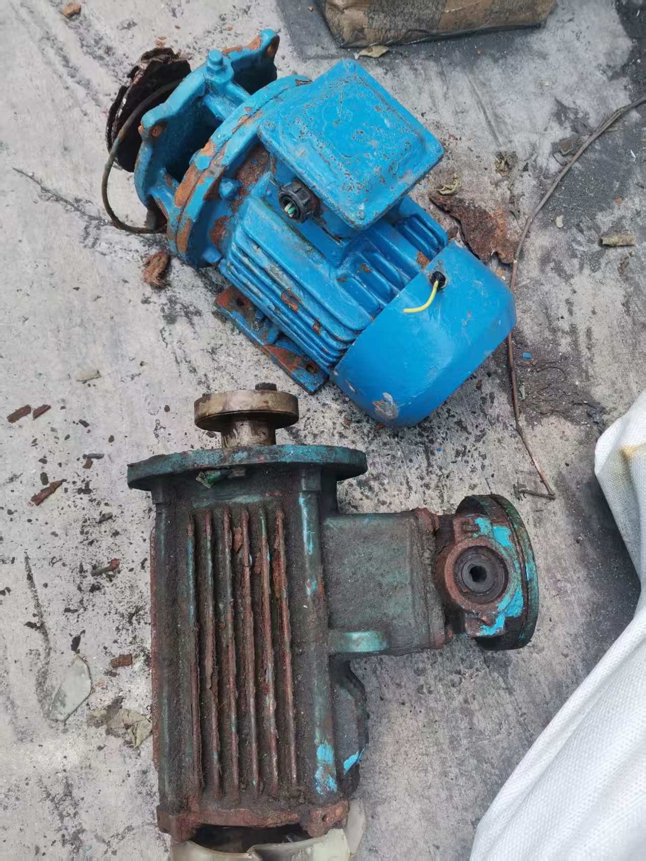 cf18faf4ddc11b8a9b1b413e10139777.jpg